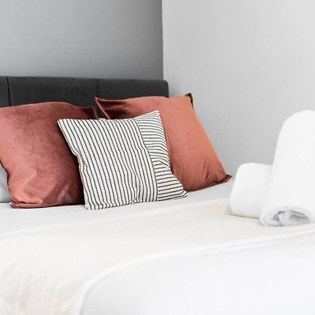 ברמינגהאם City Centre - Two Bedroom Apartment - Juliet Balcony - Secure Parking - Wifi - Smart Tv - Top Rated -33S מראה חיצוני תמונה