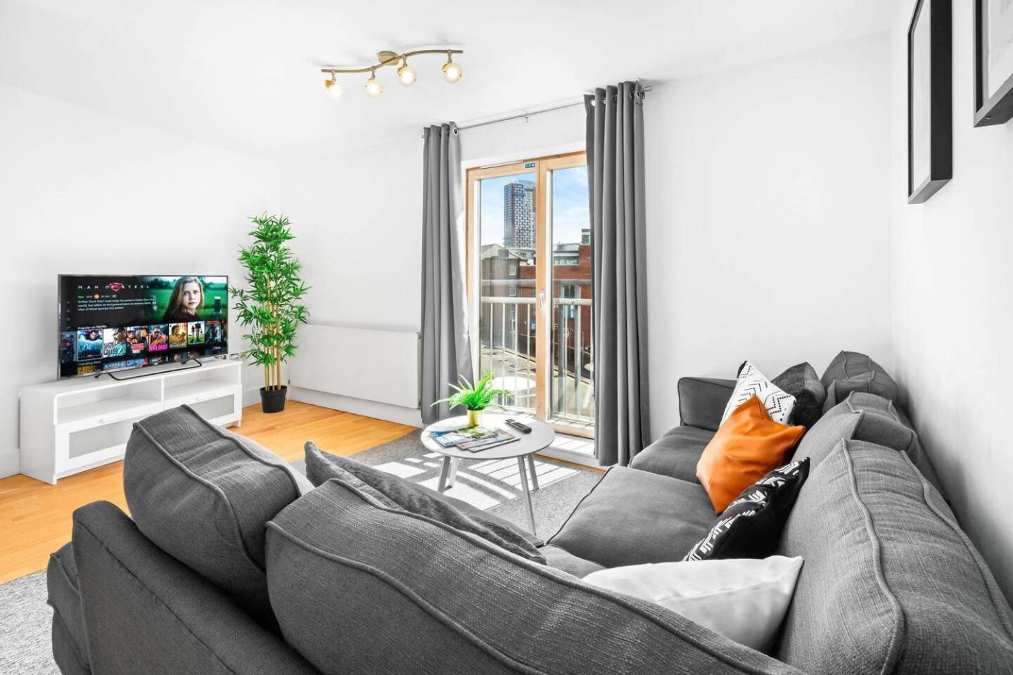 ברמינגהאם City Centre - Two Bedroom Apartment - Juliet Balcony - Secure Parking - Wifi - Smart Tv - Top Rated -33S מראה חיצוני תמונה