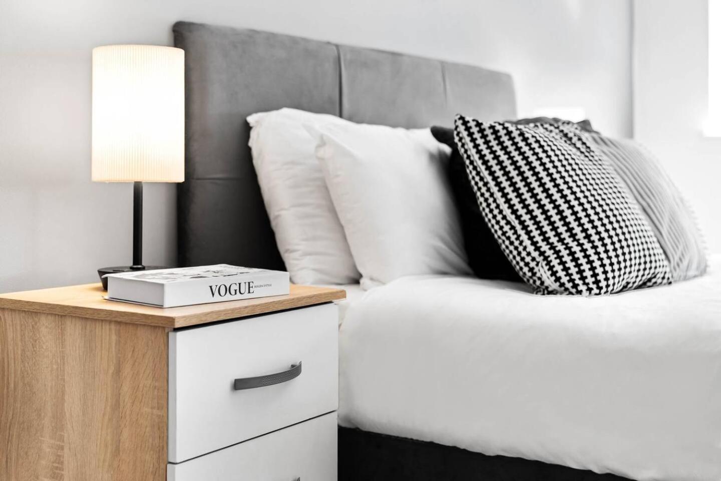 ברמינגהאם City Centre - Two Bedroom Apartment - Juliet Balcony - Secure Parking - Wifi - Smart Tv - Top Rated -33S מראה חיצוני תמונה