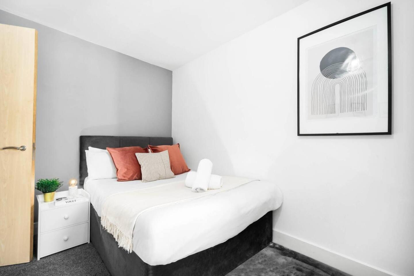 ברמינגהאם City Centre - Two Bedroom Apartment - Juliet Balcony - Secure Parking - Wifi - Smart Tv - Top Rated -33S מראה חיצוני תמונה