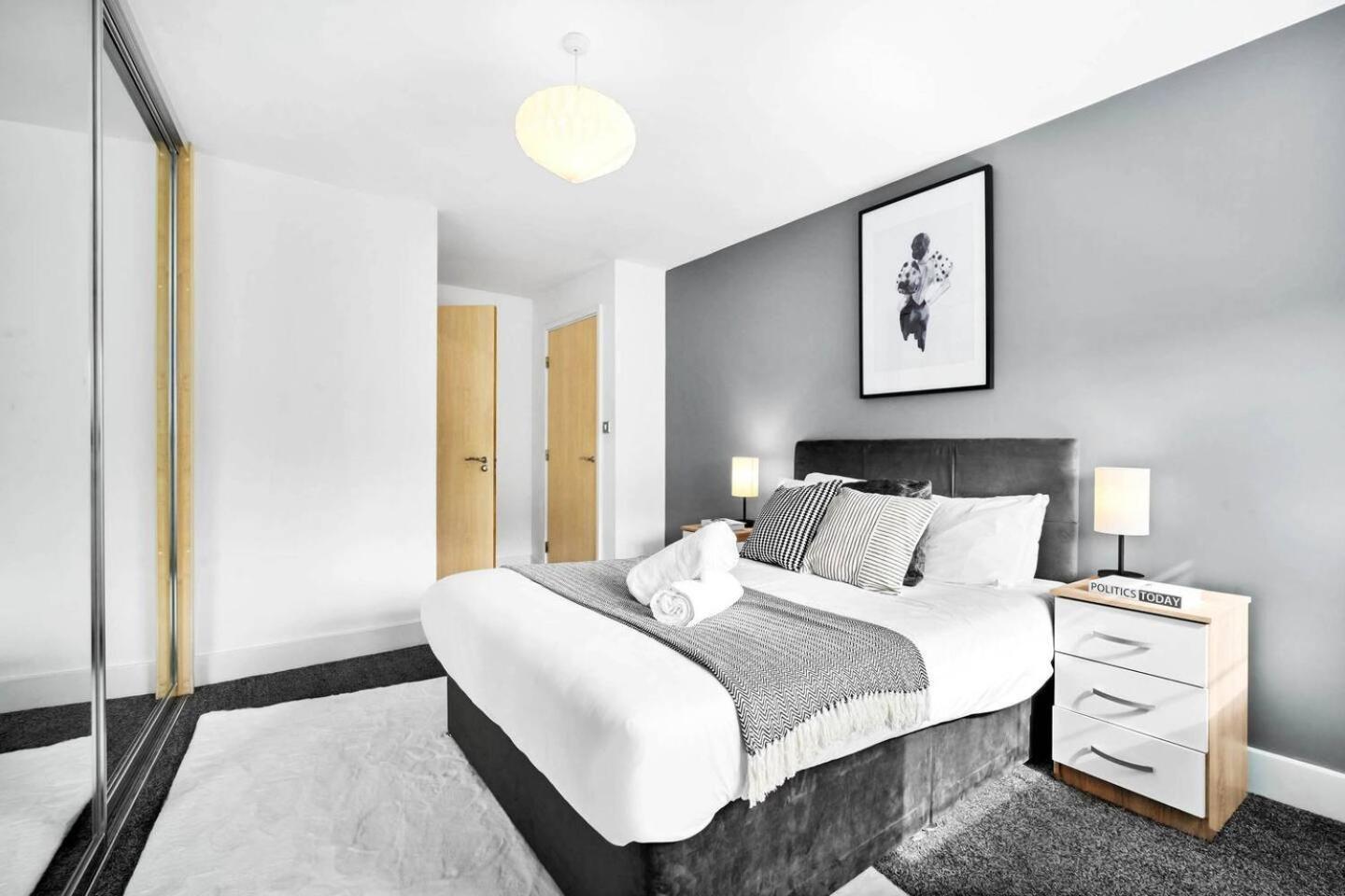 ברמינגהאם City Centre - Two Bedroom Apartment - Juliet Balcony - Secure Parking - Wifi - Smart Tv - Top Rated -33S מראה חיצוני תמונה